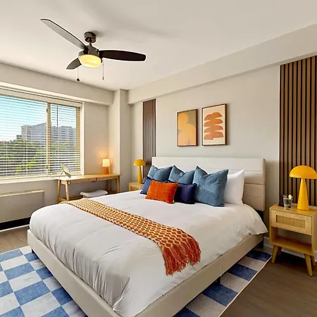 Designer Stay Near Dc - Bright And Sleek